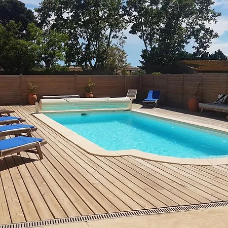 Feriehus Le De La Prunette *