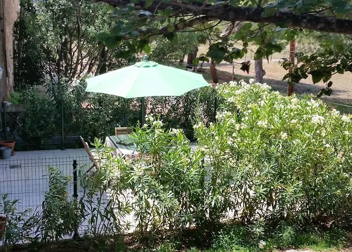 Semesterbostad Le Gite De La Prunette *